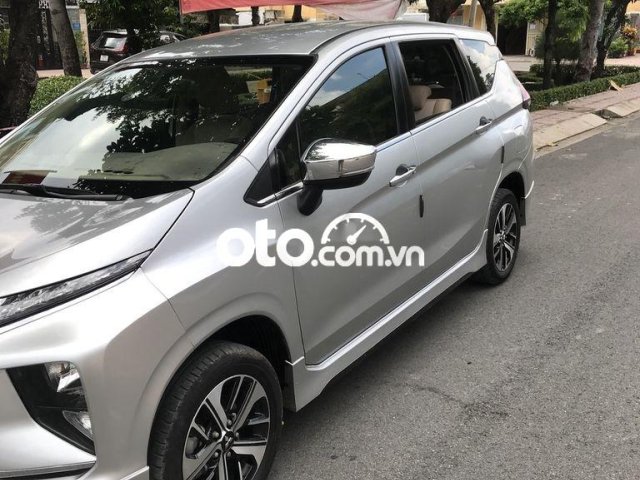 Cần bán lại xe Mitsubishi Xpander đời 2018, màu bạc, xe nhập0