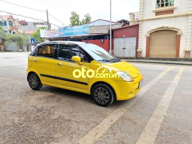 Cần bán xe Chevrolet Spark sản xuất năm 20150