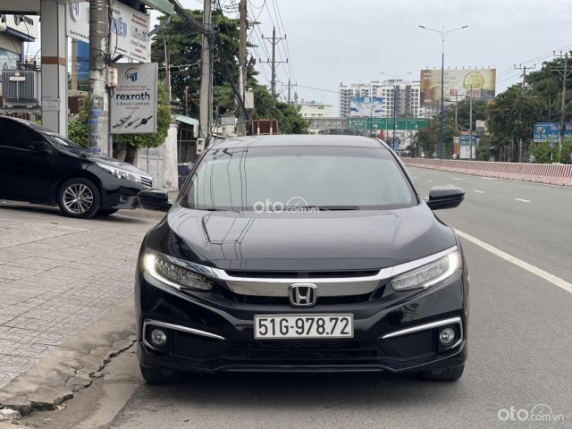 Cần bán Honda Civic 1.8G năm sản xuất 20190