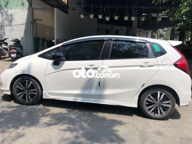 Bán Honda Jazz năm sản xuất 2019, màu trắng, xe nhập 0