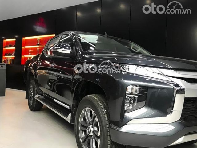 Bán xe Mitsubishi Triton 4x2 Premium năm sản xuất 2021, xe nhập0