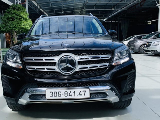 Bán xe Mercedes GLS 400 sản xuất 2016, màu đen, xe cực sang, siêu lướt0