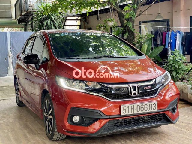 Xe Honda Jazz đời 2018, màu đỏ, nhập khẩu nguyên chiếc còn mới0