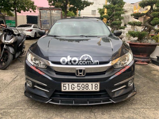 Bán Honda Civic năm 2018, màu đen, nhập khẩu nguyên chiếc0