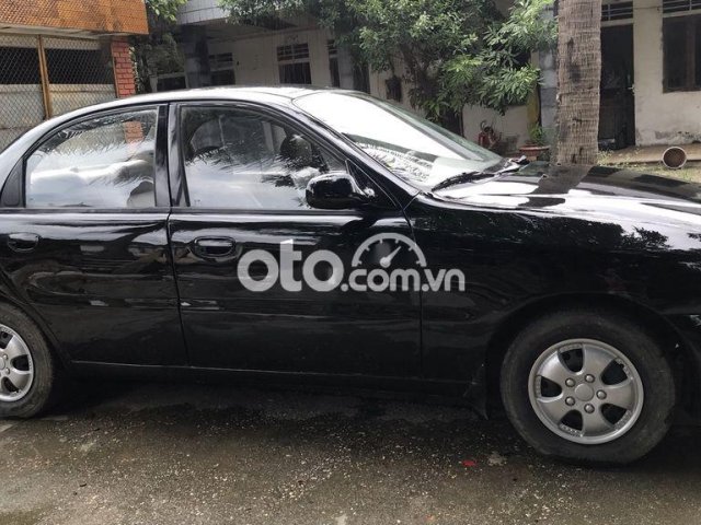 Cần bán gấp Daewoo Lanos sản xuất 2000, màu đen 