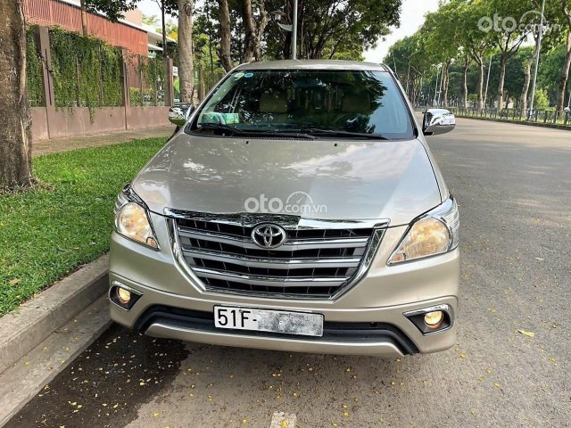 Bán Toyota Innova E cuối 2015 xe Zin đẹp nhà dùng0