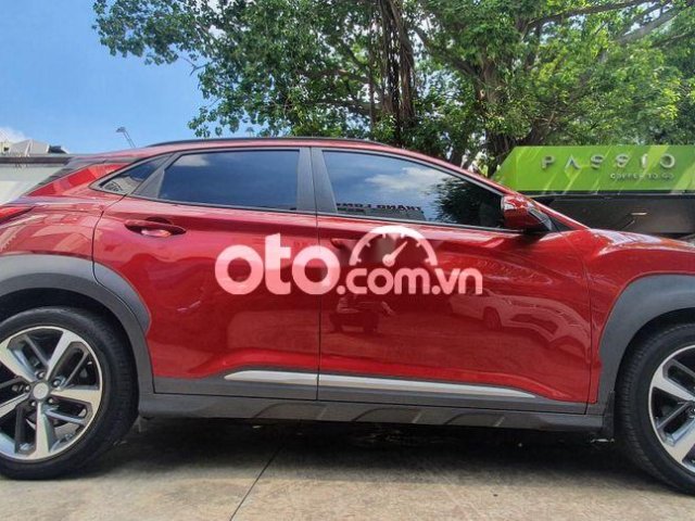 Cần bán xe Hyundai Kona đời 2019, màu đỏ, giá 650tr0