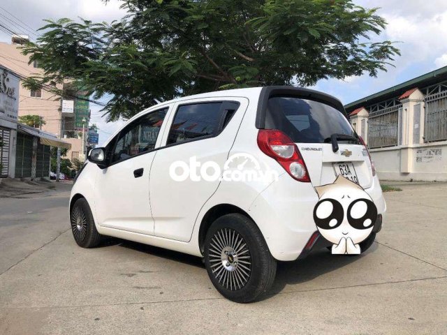 Bán Chevrolet Spark năm 2017, màu trắng, nhập khẩu