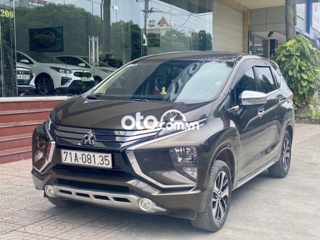 Xe Mitsubishi Xpander sản xuất năm 2019, màu nâu0