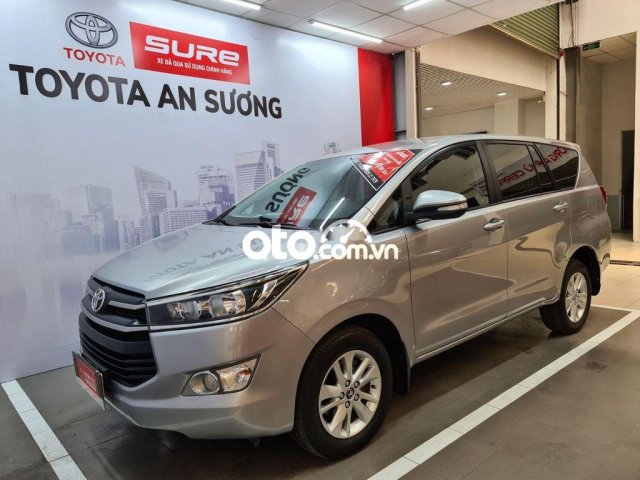 Cần bán xe Toyota Innova 2.0G đời 20160