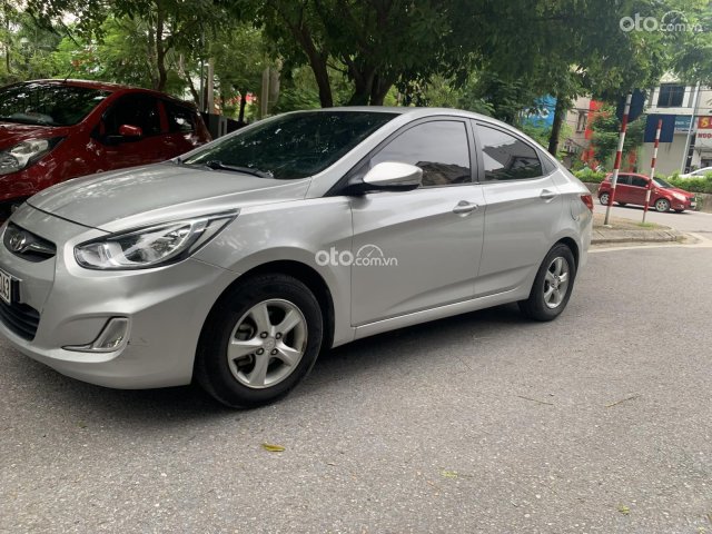 Bán ô tô Hyundai Accent bản đặc biệt chính chủ giá 315tr0