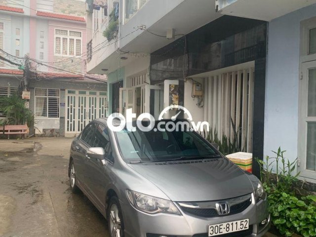 Xe Honda Civic năm 2009, màu xám, giá tốt0