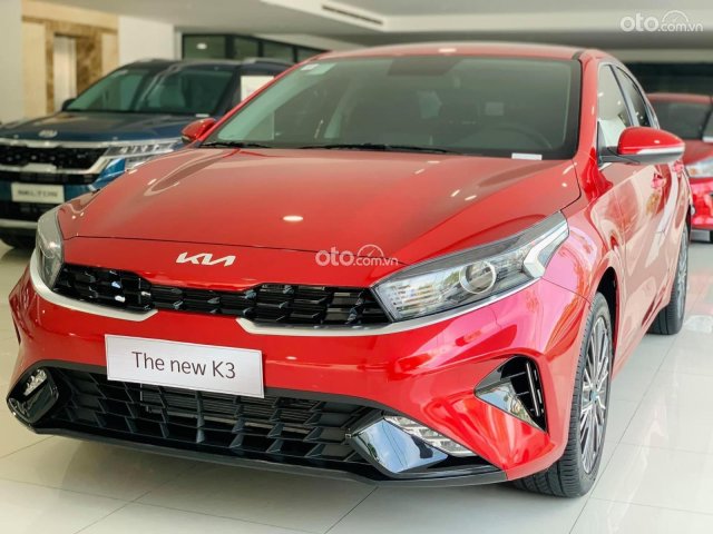 [Kia Nha Trang] Kia K3 1.6 Luxury 2021 đỏ sẵn xe giao ngay - Giá chỉ 629 triệu đồng