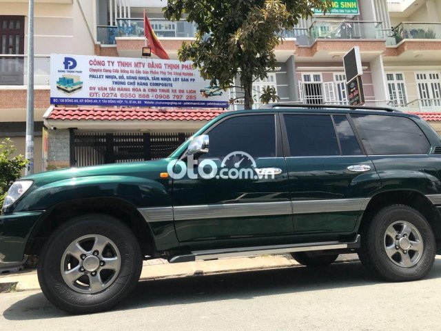 Bán Toyota Land Cruiser sản xuất năm 2001, màu xanh lam  