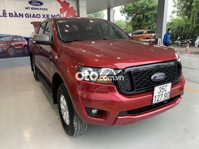 Cần bán Ford Ranger XLS 2021, màu đỏ0