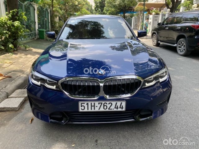 Bán BMW 320i Sport line 2020 mẫu mới nhất, xe đi 12.000km bao check hãng0