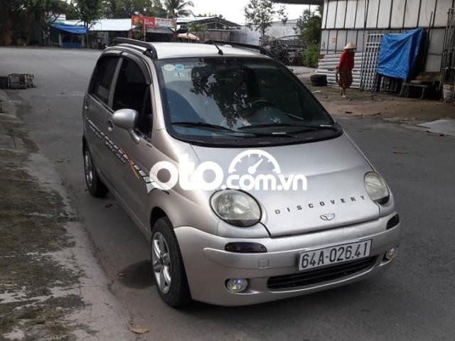 Cần bán gấp Daewoo Matiz năm 2001, màu xám 0