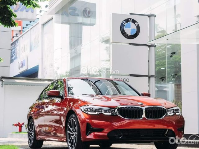 BMW 320i nóng bỏng tay tháng 11 chỉ từ 1 tỷ 679 triệu - hỗ trợ trả góp 80% - giao xe tại nhà0