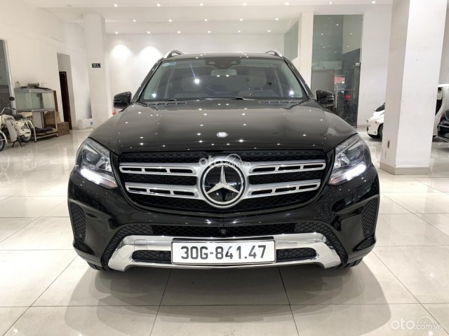 Bán xe Mercedes GLS 400 sản xuất 2016, màu đen, xe cực sang, siêu lướt