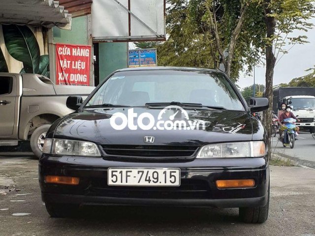 Cần bán Honda Accord 2.2MT sản xuất 1994, nhập khẩu nguyên chiếc0