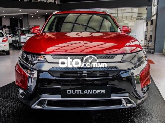 Bán Mitsubishi Outlander đời 2021, màu đỏ, giá tốt