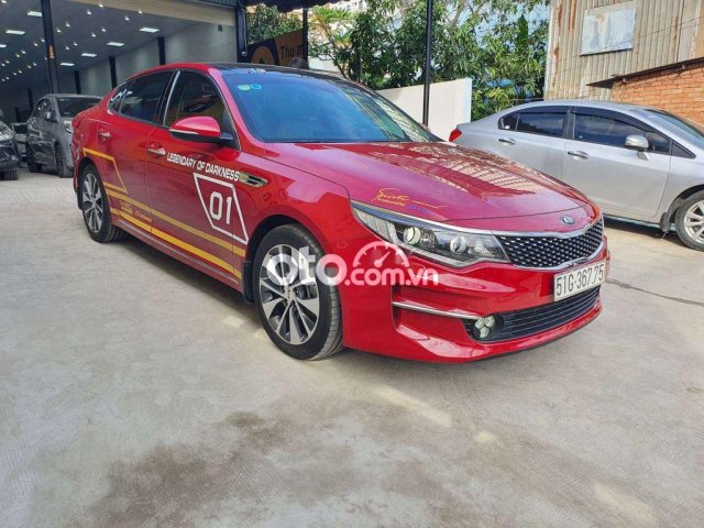 Cần bán xe Kia Optima 2.0ATH sản xuất 2017, màu đỏ 