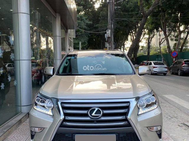 Chính chủ nhượng lại xe Lexus GX460 V8 4.6L sản xuất 2016 màu vàng cát, nội thất kem, xe mới lăn bánh 48.000 km0