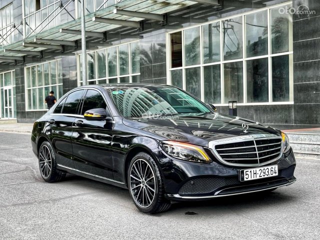 Cần bán xe Mercedes-Benz C200 sản xuất 2018 mới 99% giá 1 tỷ 429tr0