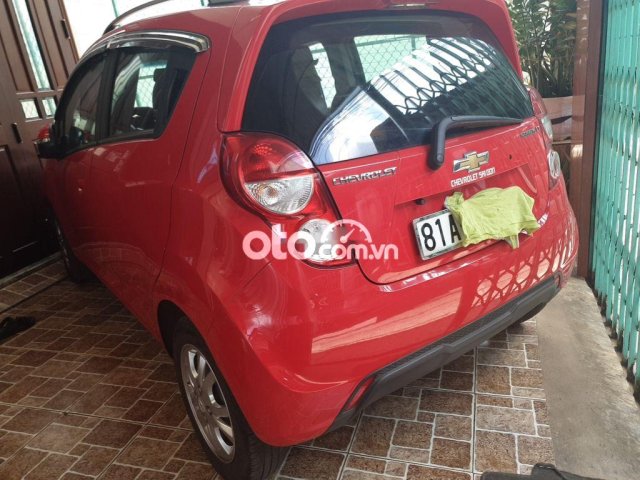 Bán Chevrolet Spark đời 2016, màu đỏ