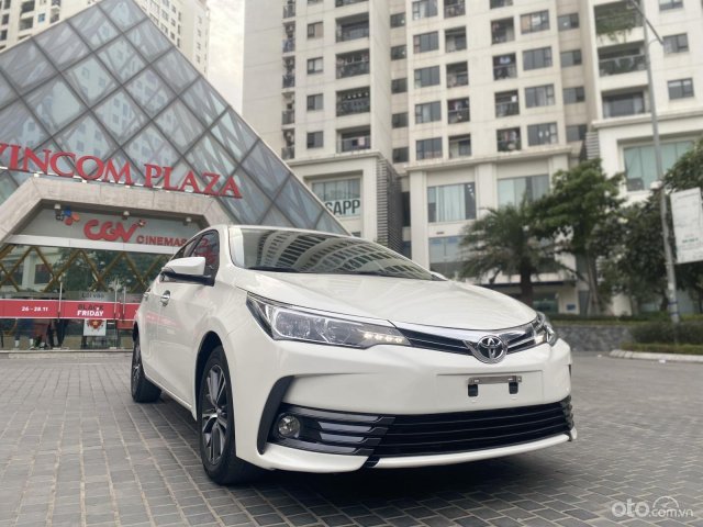 Bán Toyota Corolla Altis sản xuất năm 2018