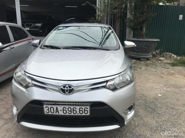 Cần bán xe Toyota Vios bản E xịn 1 chủ từ đầu màu bạc, xe gốc Sài Gòn đã rút hồ sơ0