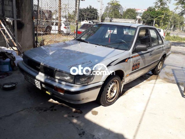 Xe Nissan Bluebird năm sản xuất 1992, màu bạc, nhập khẩu, 43 triệu0