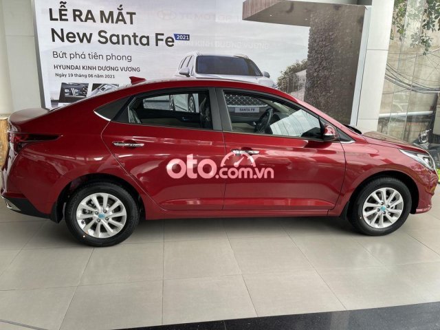 Bán Hyundai Accent 1.4 MT 2021, màu đỏ giá cạnh tranh