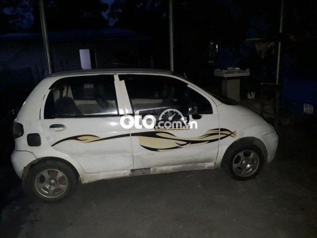 Cần bán Daewoo Matiz 2000, màu trắng