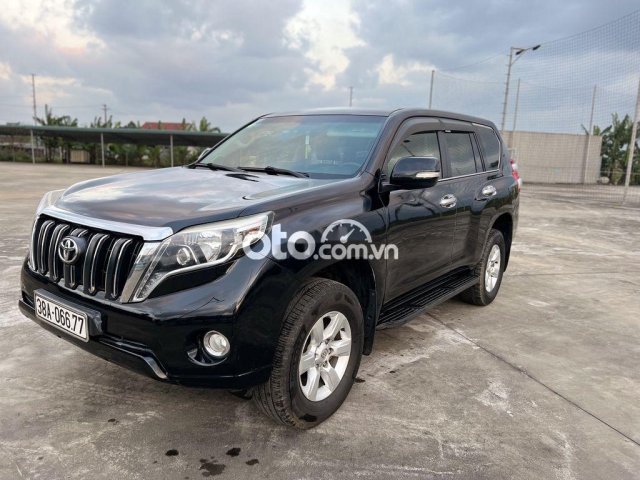 Bán Toyota Land Cruiser Prado năm sản xuất 2014, màu đen, nhập khẩu chính chủ