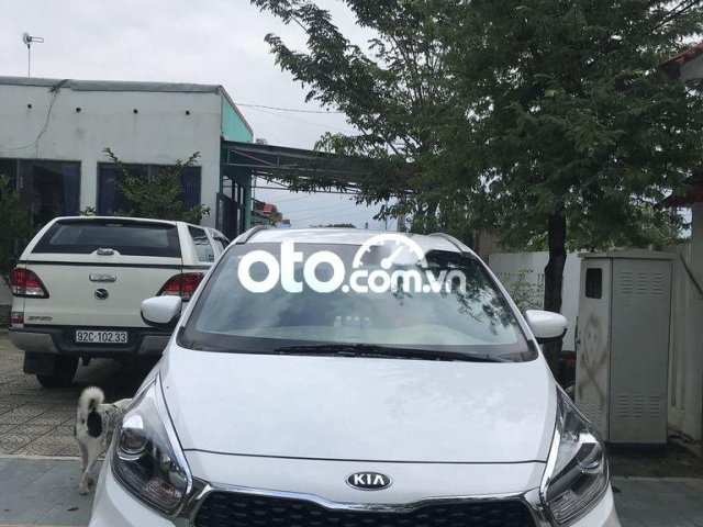 Xe Kia Rondo năm sản xuất 2018, màu trắng, nhập khẩu  