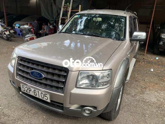 Bán Ford Everest AT sản xuất năm 2008, màu xám còn mới, giá tốt0