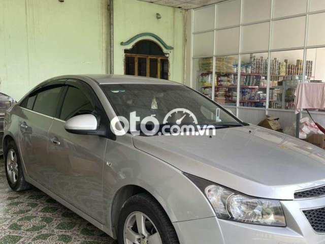 Bán xe Chevrolet Cruze sản xuất 2011, nhập khẩu