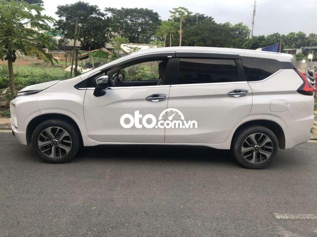 Bán xe Mitsubishi Xpander đời 2019, màu trắng  