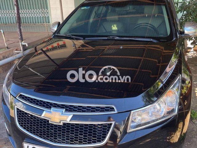 Bán ô tô Chevrolet Cruze LTZ sản xuất 2010, màu đen còn mới