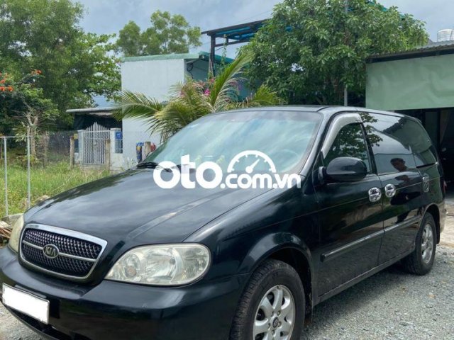 Cần bán xe Kia Carnival năm sản xuất 2007, nhập khẩu nguyên chiếc, giá chỉ 200 triệu0