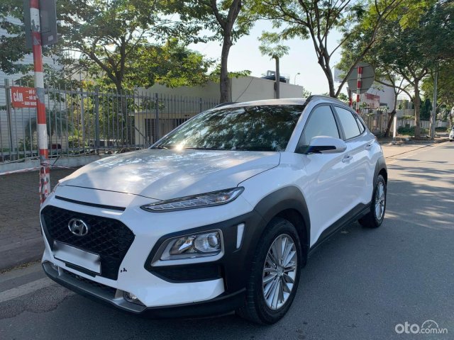 Cần bán Hyundai Kona 2.0 AT năm sản xuất 2020, màu trắng