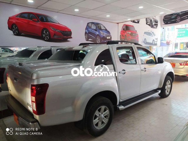 Cần bán lại xe Isuzu D-Max năm sản xuất 2016, nhập khẩu