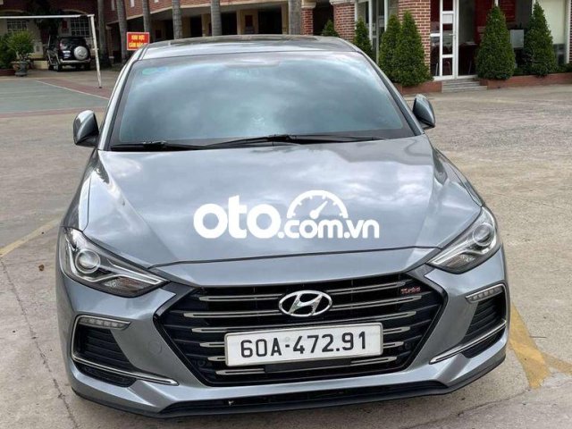 Cần bán xe Hyundai Elantra Sport 1.6 Turbo sản xuất 2018, màu xám0