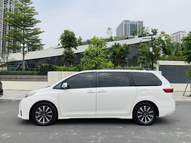 Bán Toyota Sienna Limited Platinum 3.5 nhập Mỹ, sản xuất 2018 siêu mới2