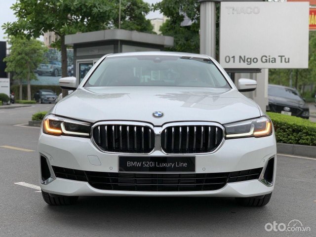 BMW 520i Luxury Line - Phiên bản nâng cấp - sang trọng, thể thao - màu sắc, số lượng có hạn