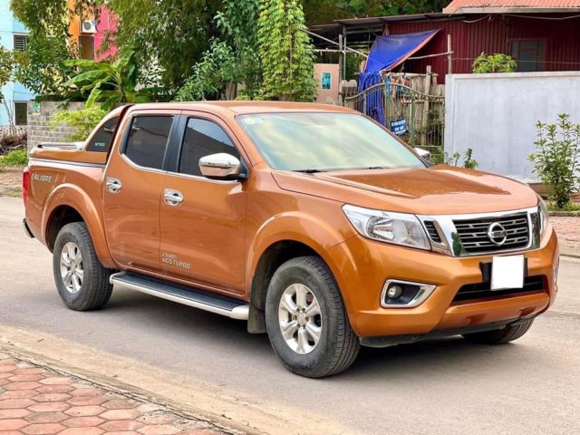 Nissan Navara 2016 EL 25 AT 4x2 rất mới