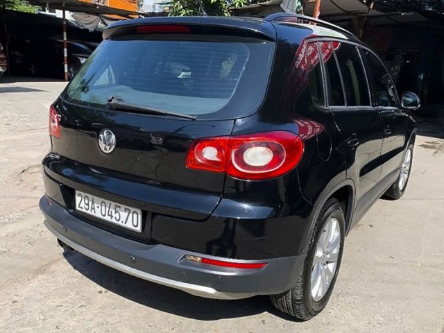 Cần bán Volkswagen Tiguan đời 2011, màu đen, nhập khẩu nguyên chiếc  3