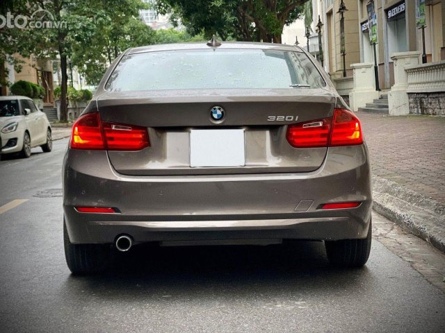 Bán ô tô BMW 320i sản xuất năm 2013, màu nâu, xe nhập, 666 triệu3