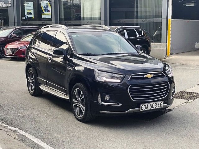 Chevrolet Captiva 2018  Xe màu đen